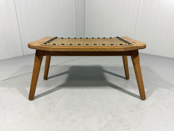 Petit tabouret-repose-pieds en chêne, années 1960 – Skai (photo 6 of 15)