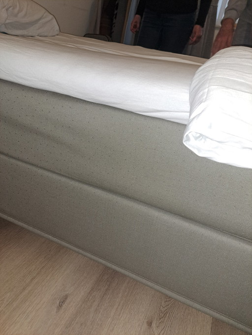 Verstelbaar 1 persoons boxspring bed