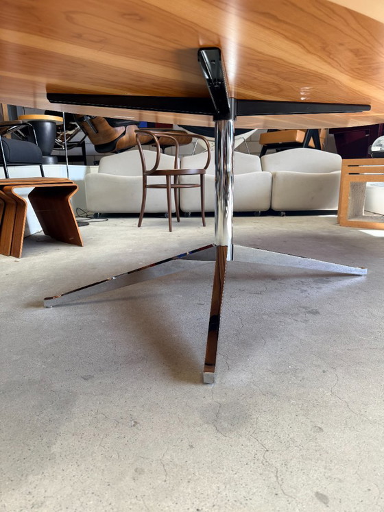 Scrivania ovale Florence Knoll, Florence Knoll – Tavoli da pranzo, Legno, Cromo (photo 9 of 17)