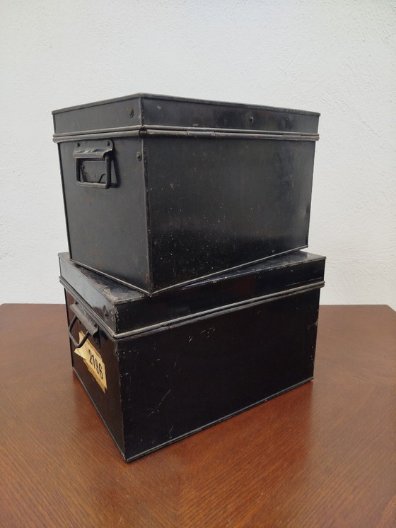Beautiful set of antique British industrial document boxes / deed boxes – Decorative Objects, Metal (photo 3 of 9)