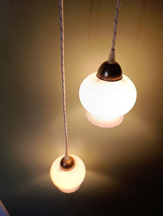 Image 1 of Lampada a sospensione doppia vintage in opalino bianco