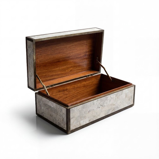 Gran caja de mármol y latón teselado de Maitland Smith, década de 1970