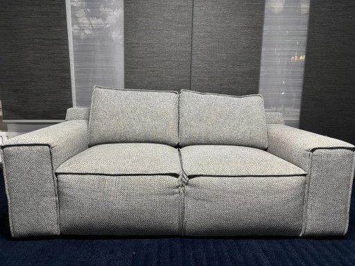 Moderne 2 Zits Bank – Sanders Wonen/Meubel, 2 zitsbanken, Textile