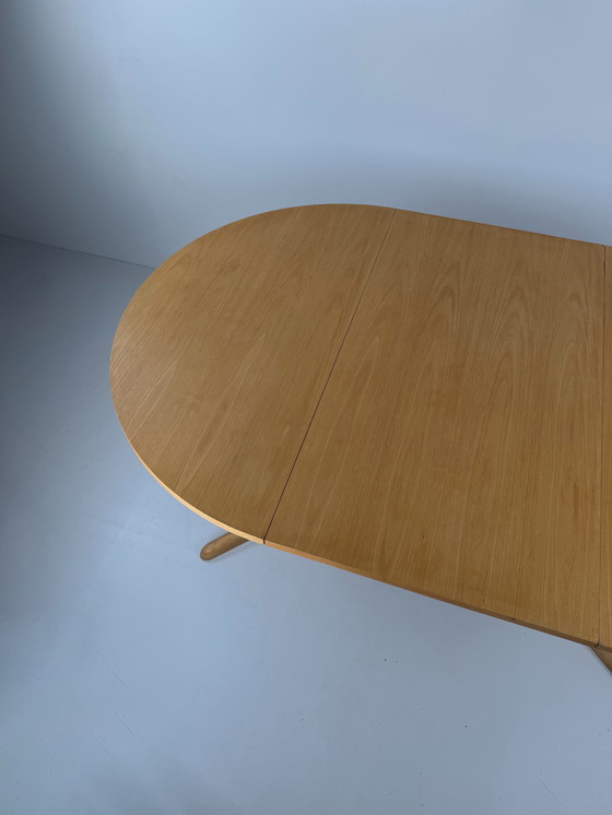 Image 1 of Tavolo da pranzo rotondo estensibile Skovby Denmark