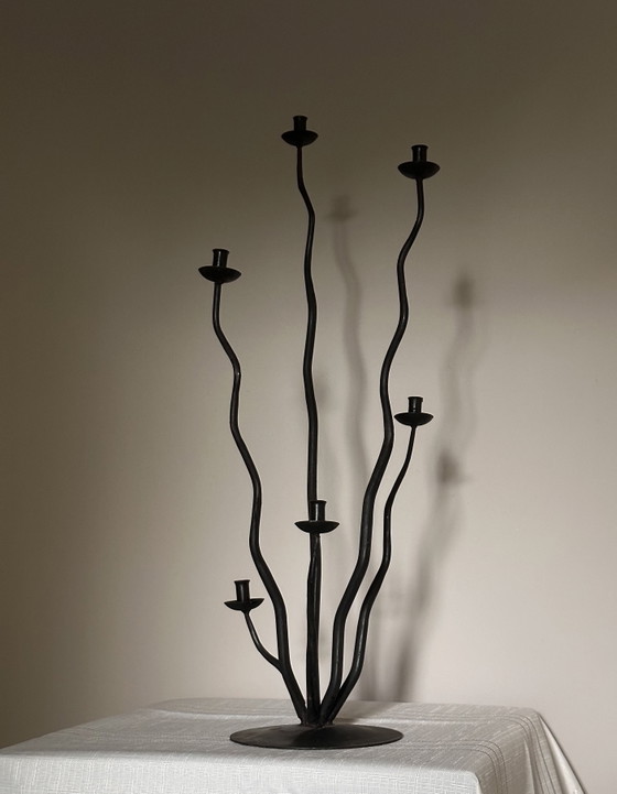 Vintage Brutalist IJzer Wavy 6 Armige Kandelaar – Kandelaars en kaarsen, Iron (photo 5 of 5)