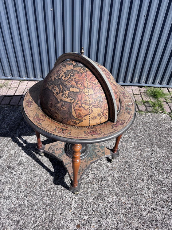 Image 1 of Globe wereldbol bar