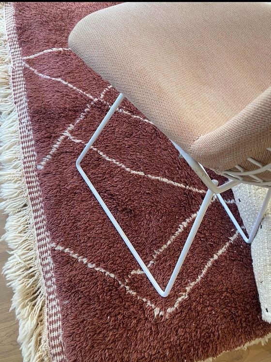 Image 1 of Abstract Berberrug Bordeaux wine 2.5/1.5