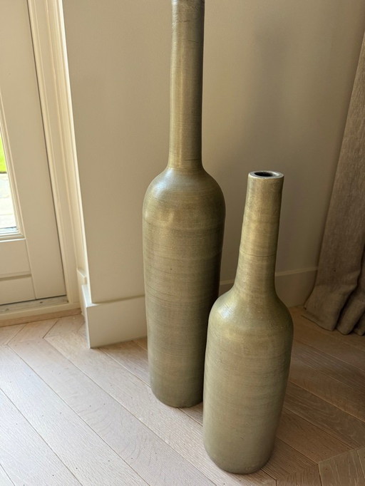 2 vasi decorativi alti e stretti verde oliva a forma di bottiglia