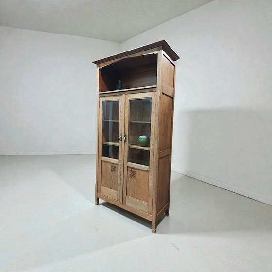 Image 1 of Antique Art Deco display cabinet from the 1930s
