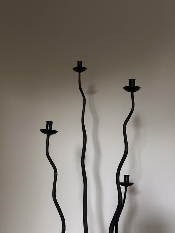 Vintage Brutalist IJzer Wavy 6 Armige Kandelaar – Kandelaars en kaarsen, Iron (photo 2 of 5)