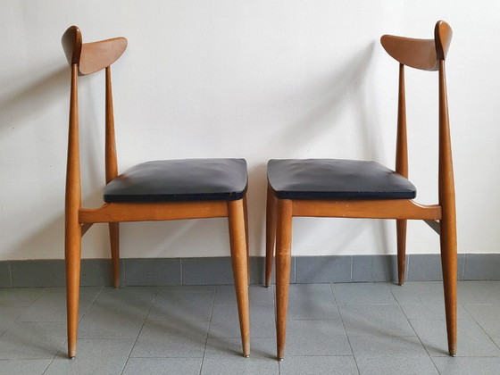 Image 1 of SET VAN 4 VINTAGE SCANDINAVISCHE STOELEN JAREN 60 BEUKEN ZWART SKAI 60S 1960S 60s