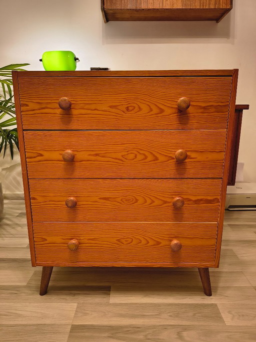 Kommode / Anrichte aus den 1970er Jahren | Kiefernholz