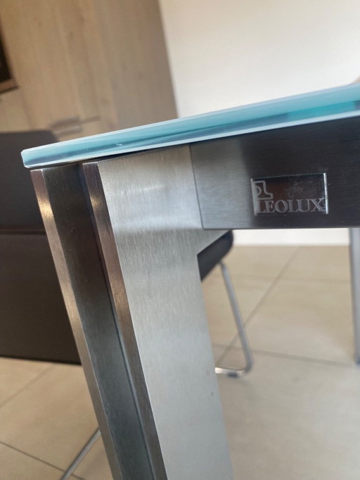 Leolux dining table Cameleon