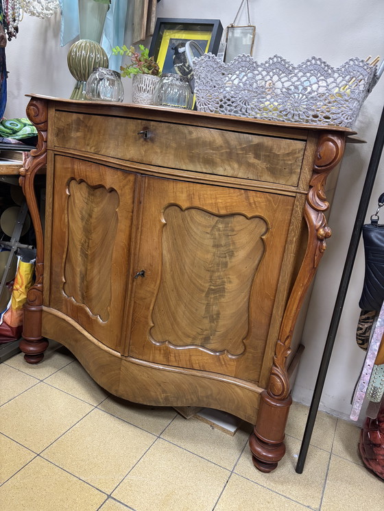 Image 1 of Commode ancienne en acajou