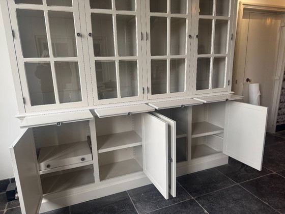 Image 1 of vitrinekast