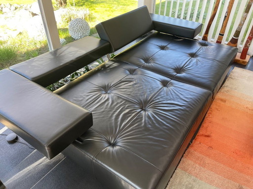 Arktipo Loft Sofa - Elegant design in high-end genuine leather