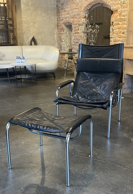 Image 1 of Poltrona Strässle più pouf