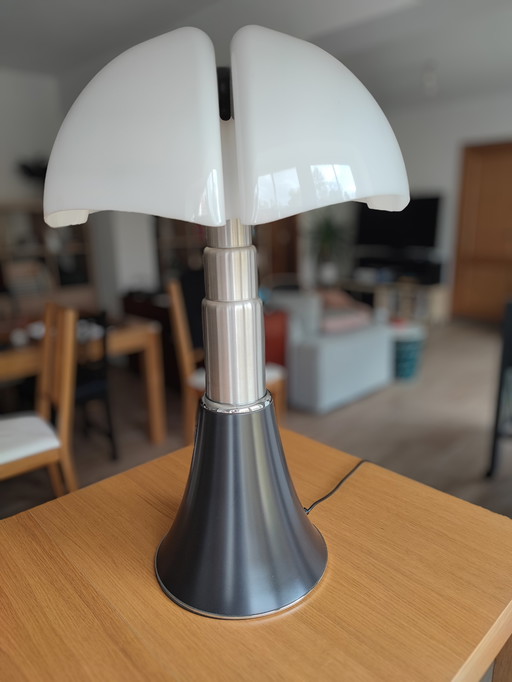 Pipistrello lamp van Gae Aulenti voor Martinelli Luce