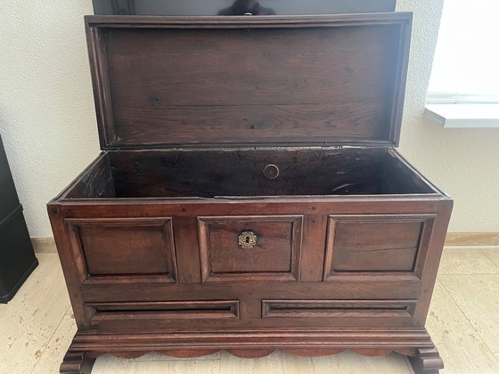 Image 1 of Dekenkist