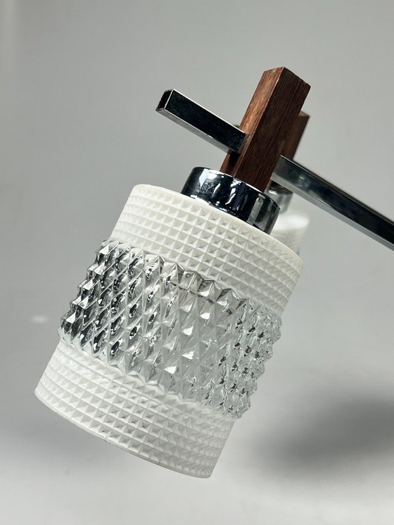 Image 1 of Vintage Kroonluchter, Chroom Met Glas En Hout, België 1970's