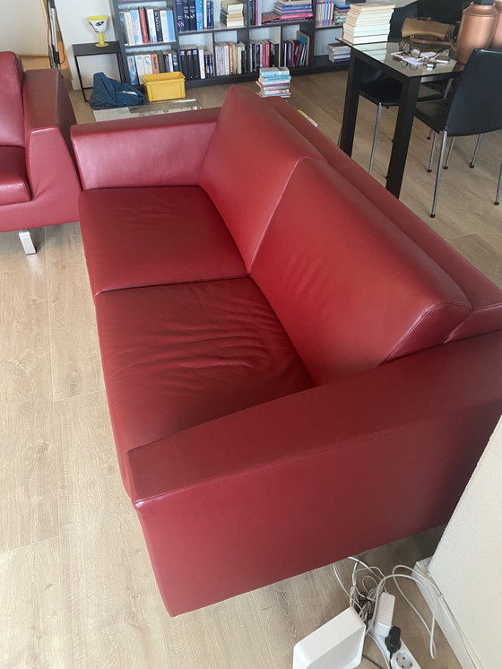 Image 1 of Gealux Trones Leather Sofa, Fold-out