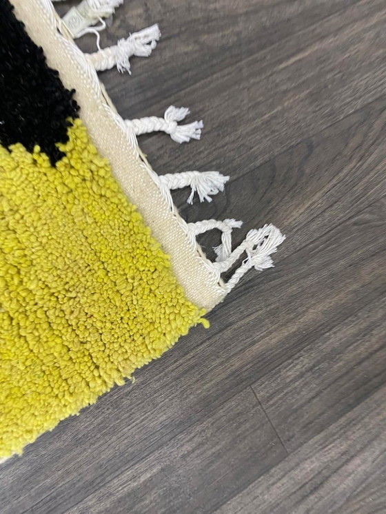 Image 1 of Tapis berbère en laine authentique 250cmx150cm