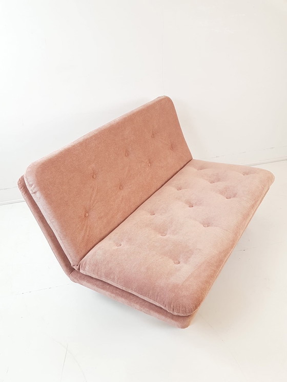 Image 1 of Banc deux places vintage Artifort Kho Liang Le, rose, neuf