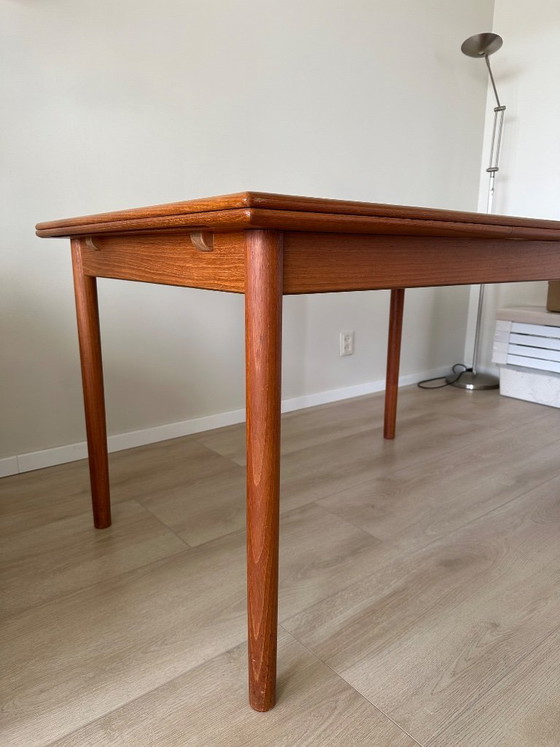 Image 1 of Vintage Danish Teak extendable table - Høng Stolefabrik