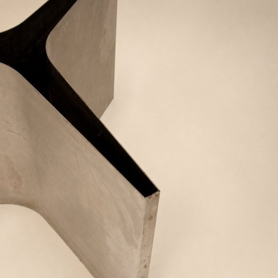 ÉTIENNE FERMIGIER — Drie Salontafels J.E.R., circa 1968 – Glass, Metal (photo 9 of 13)