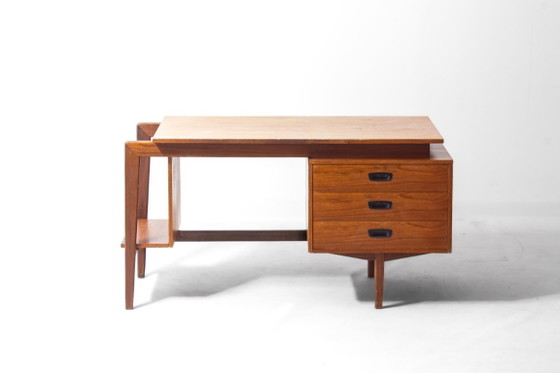 Schrijftafel uit het midden van de 20e eeuw – Bureau, Wood (photo 10 of 15)