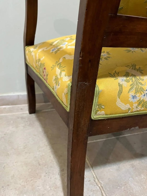 Sessel im Louis XV Stil aus Massivholz, gelber Blumenstoff. – Wood (photo 14 of 16)