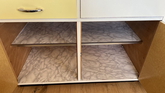 Image 1 of Vintage Original Tielsa Duitse Keukenkast Pastel | Kast