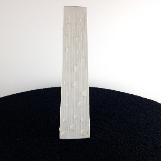 Image 1 of Vintage obelisk 3D vase Apel Bavaria 1970s white ceramic