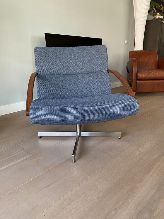 Image 1 of Twee Harvink Focus Disign Fauteuil