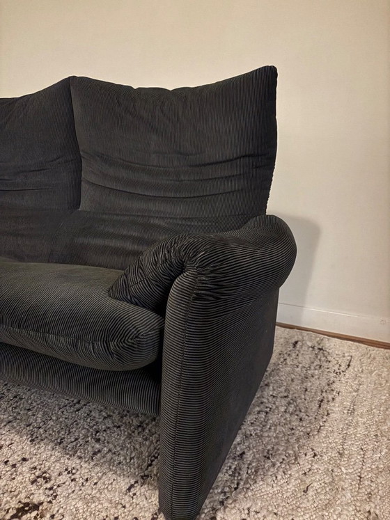Image 1 of Cassina Maralunga 2-zitter
