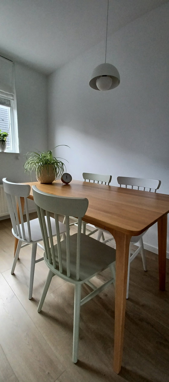 Image 1 of Pippa houten spijlenstoelen