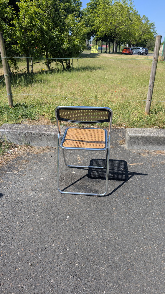 Image 1 of Chaise pliante cannée et acier chromé dans le goût de Castelli, Vintage