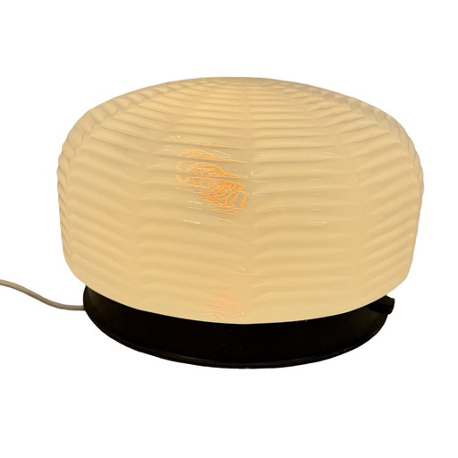 Art Déco (stile) - Lampada da soffitto con vetro opalino - Cecoslovacchia, circa anni '70 - MCM / Vintage