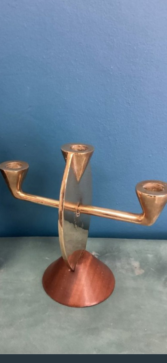 Ardísur Kerzenleuchter im brutalistischen Design aus Sevilla, Spanien – Kerzenhalter, Wood, Brass (photo 3 of 6)