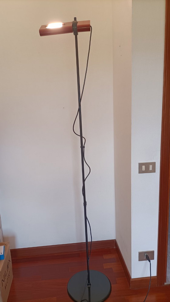 Image 1 of LAMPADAIRE ATON ERNESTO GISMONDI ARTEMIDE