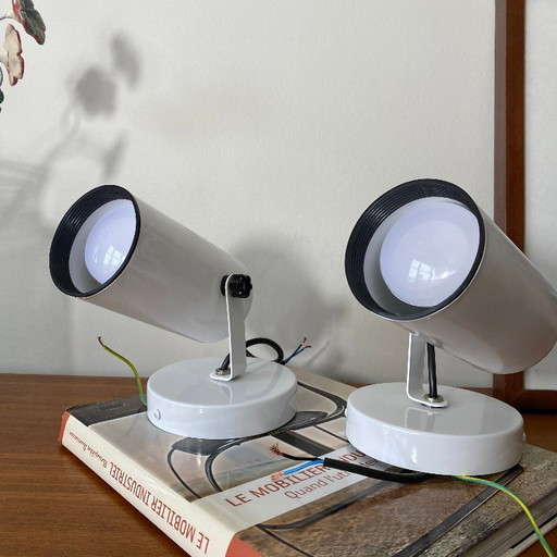 Coppia di applique da parete in metallo bianco – wandlampen