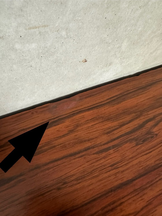 Image 1 of Credenza in noce in stile moderno di metà secolo