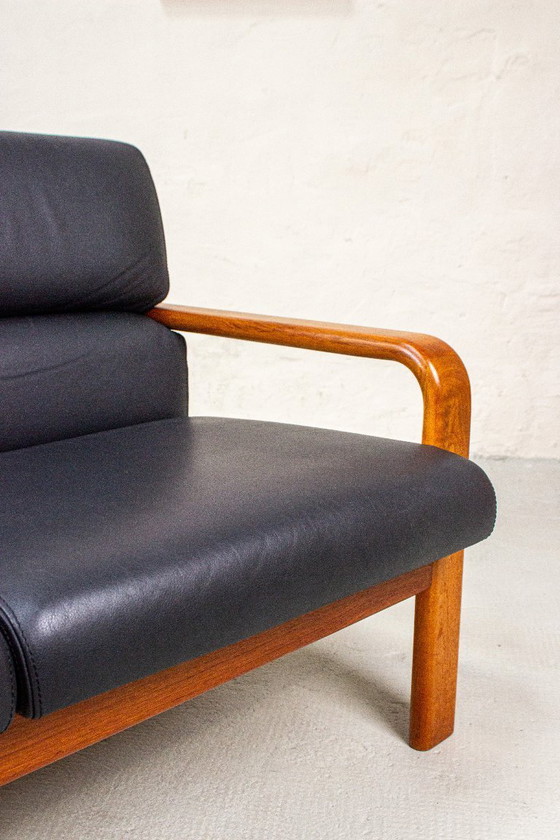 Image 1 of Divano vintage in teak, divano in pelle, modello a 2 posti Olsen & Laursen, anni '80
