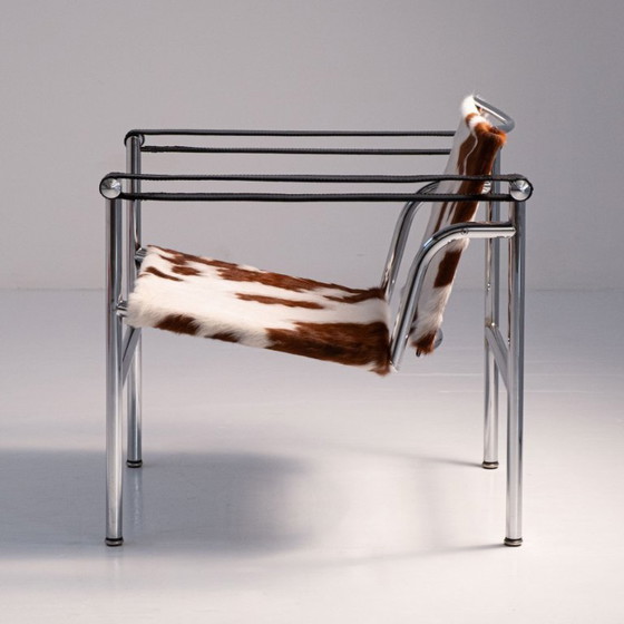 Image 1 of Cassina - Charlotte Perriand, Le Corbusier, Pierre Jeanneret - Poltrona - LC1