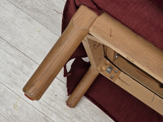 Image 1 of Chaise danoise à dossier haut des années 1970, velours rouge cerise, pieds en frêne