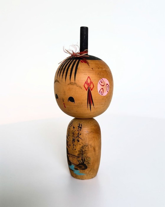 Image 1 of Vintage handbeschilderde Japanse Kokeshi pop
