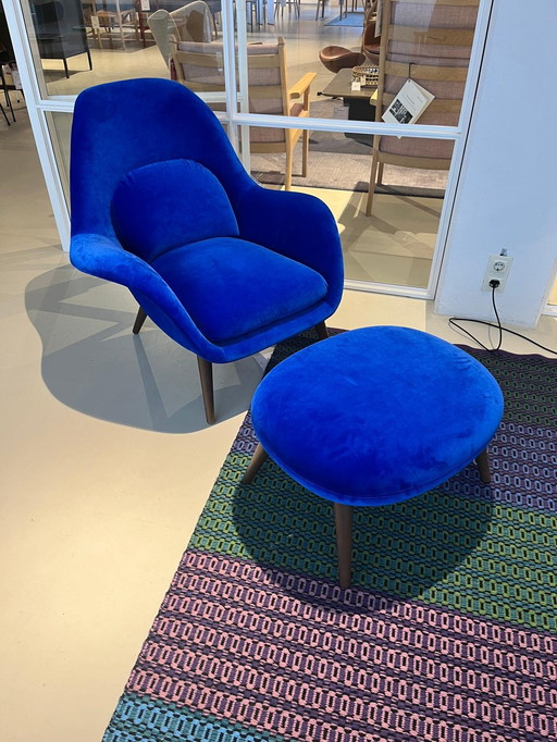 Sillón Fredericia Swoon con otomana