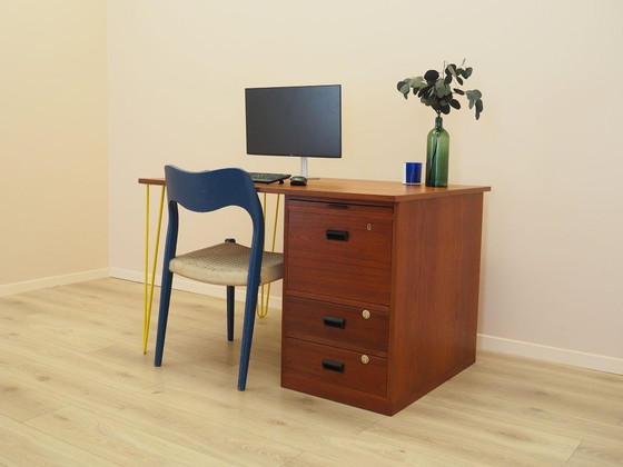 Image 1 of Bureau en teck, design danois, années 1970, fabriqué par Bornholm Møbelfabrik
