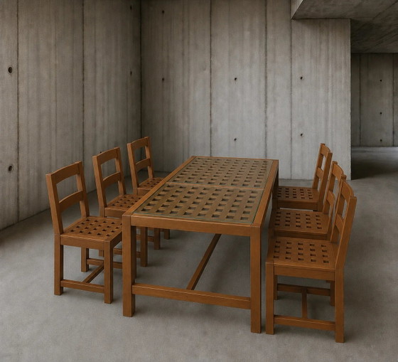 6 Stühle / Esstisch aus Eiche / Durchbrochene Tischplatte / 2 eingelegte Glasplatten / Offen gewebte (photo 9 of 9)