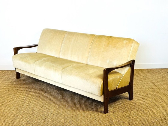 Image 1 of Schlafsofa und skandinavischer Samtsessel, 1960, 2er-Set